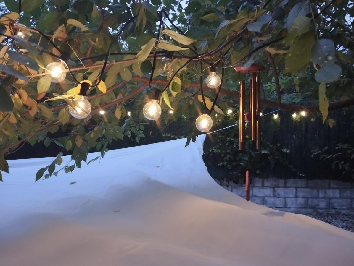 Cool Basement Studio In Hosts House With Private Terrace And Bbq Zizur Mayor Extérieur photo